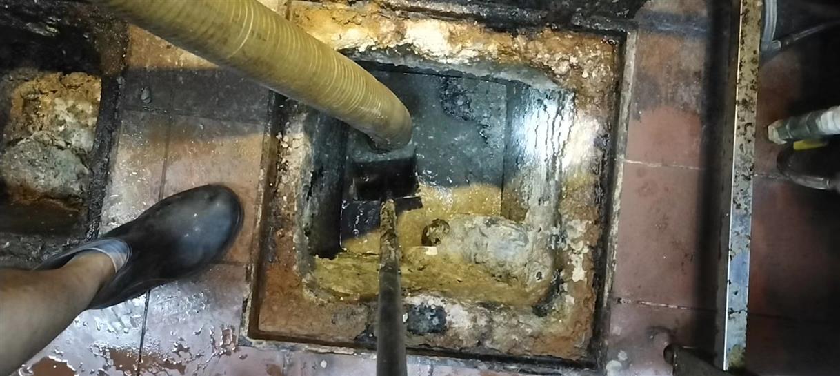 鹿寨污水池清理一般都有毒气，怎么预防中毒呢？